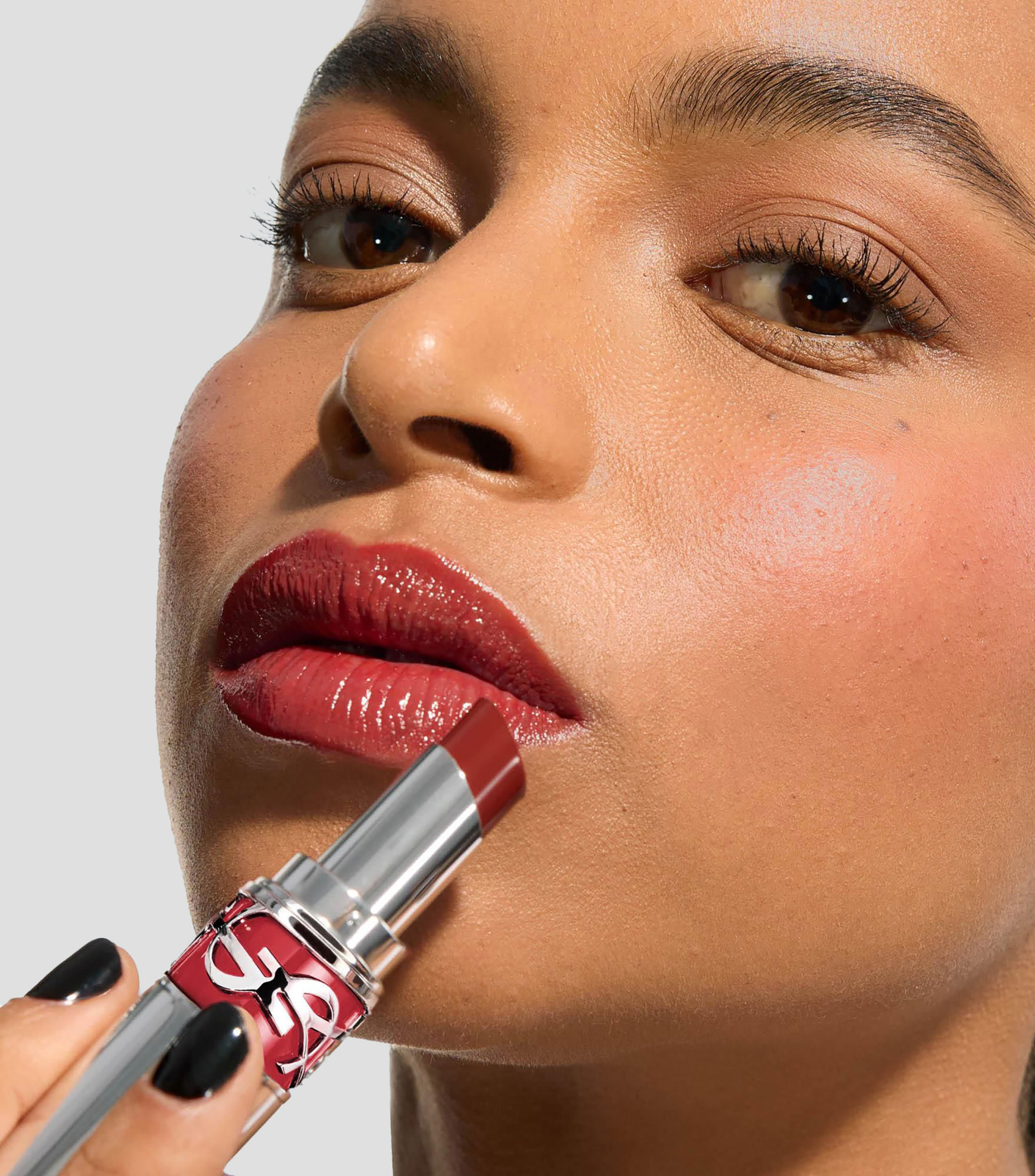 Labial en barra Loveshine, 3.2 g